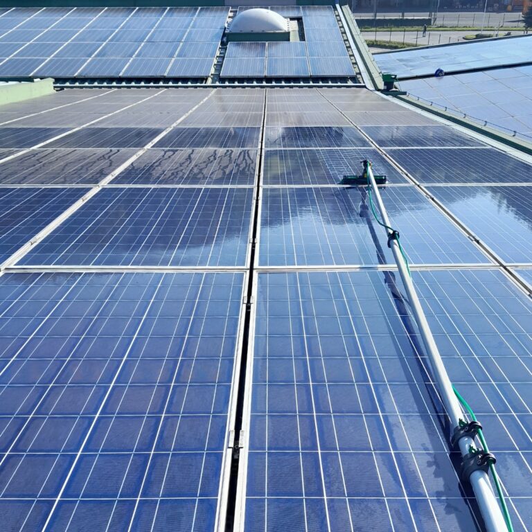 ciscenje-solarnih-panelov